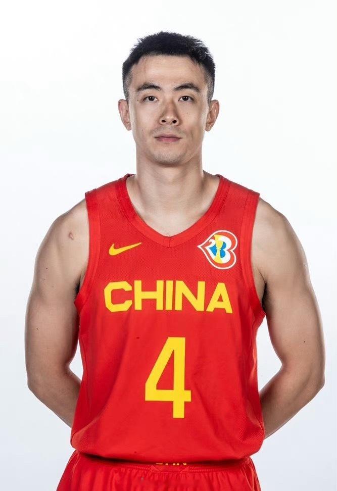 赵继伟 中国队长今天开好局 也在守好尾17分5助4板了！中国男篮vs中国台北男篮