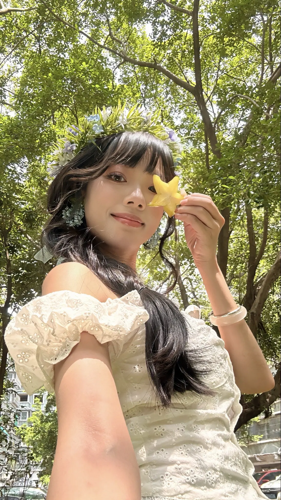 🍃 我喜欢瑕疵又鲜活的自己。