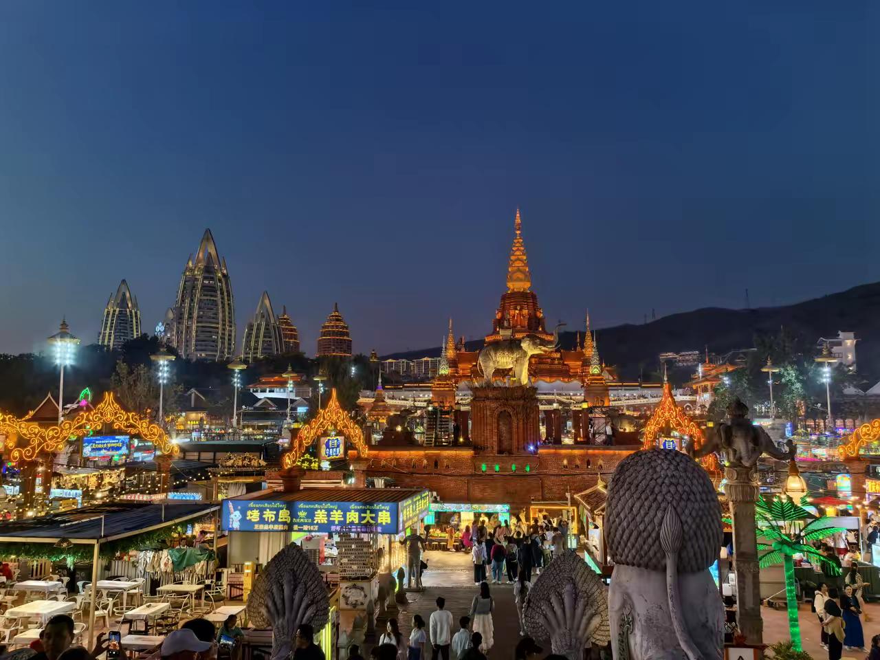 全世界最大的泡沫在哪里？很多人可能会觉得是美股，或者是现在的 AI 泡沫，但是从