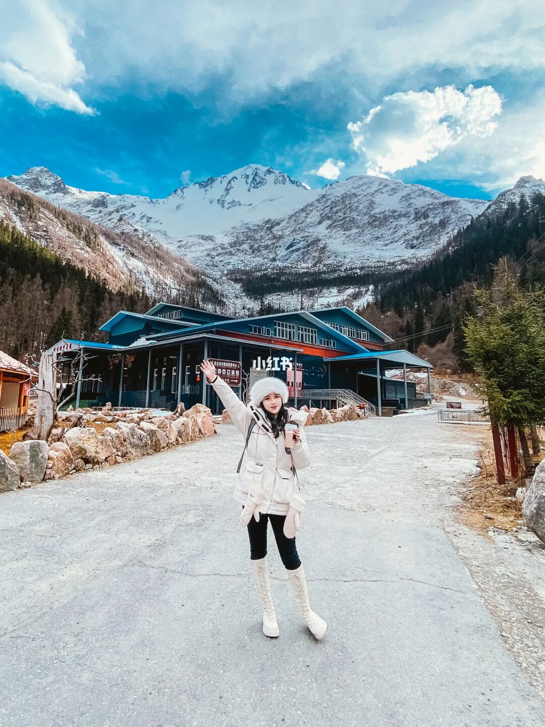 这辈子去一次就够，不用爬山就能直达的雪山