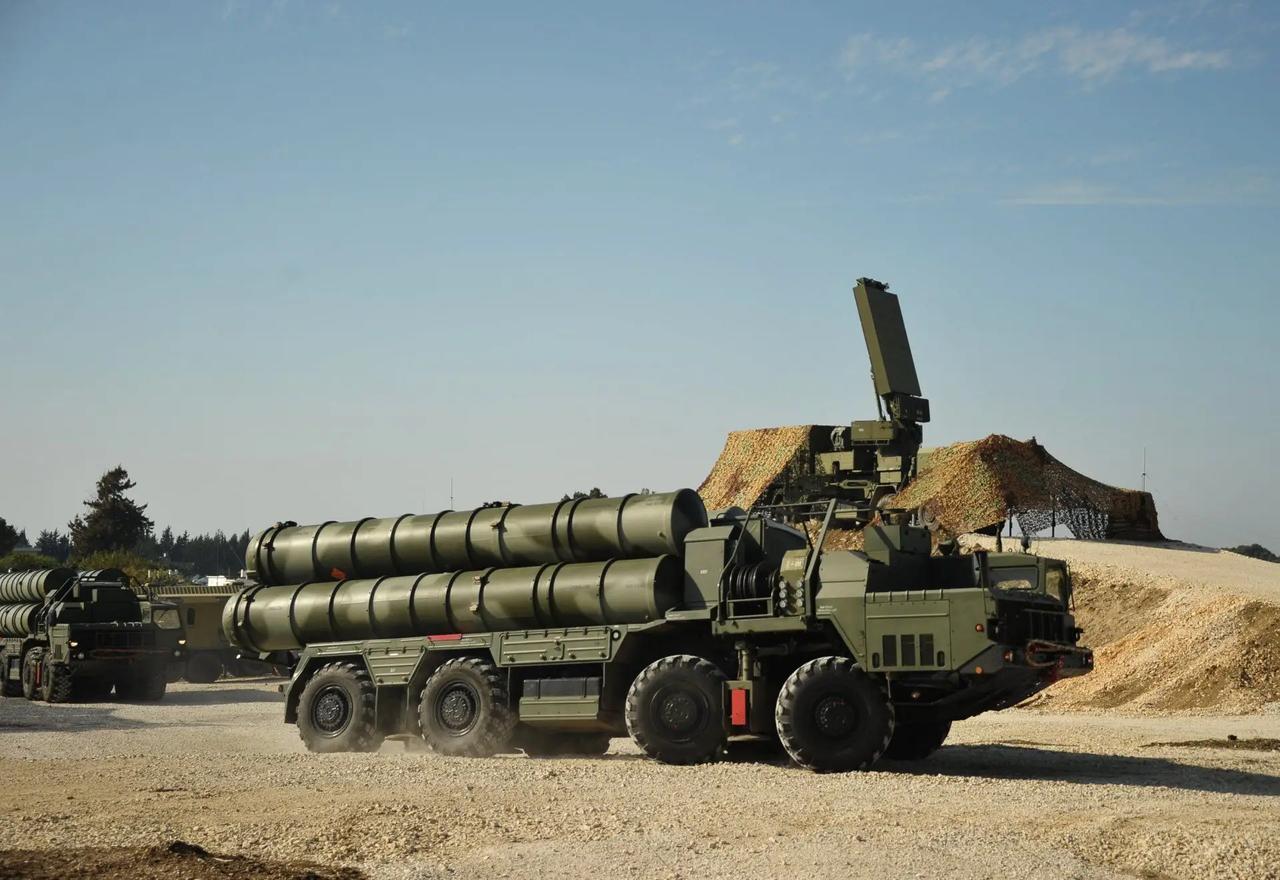 大家还记不得记得，2017年开始，特朗普在他的第一个总统任期，就开始和土耳其关系