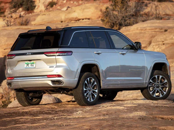 冷知识，jeep grand cherokee 的overland版本远峰版价格