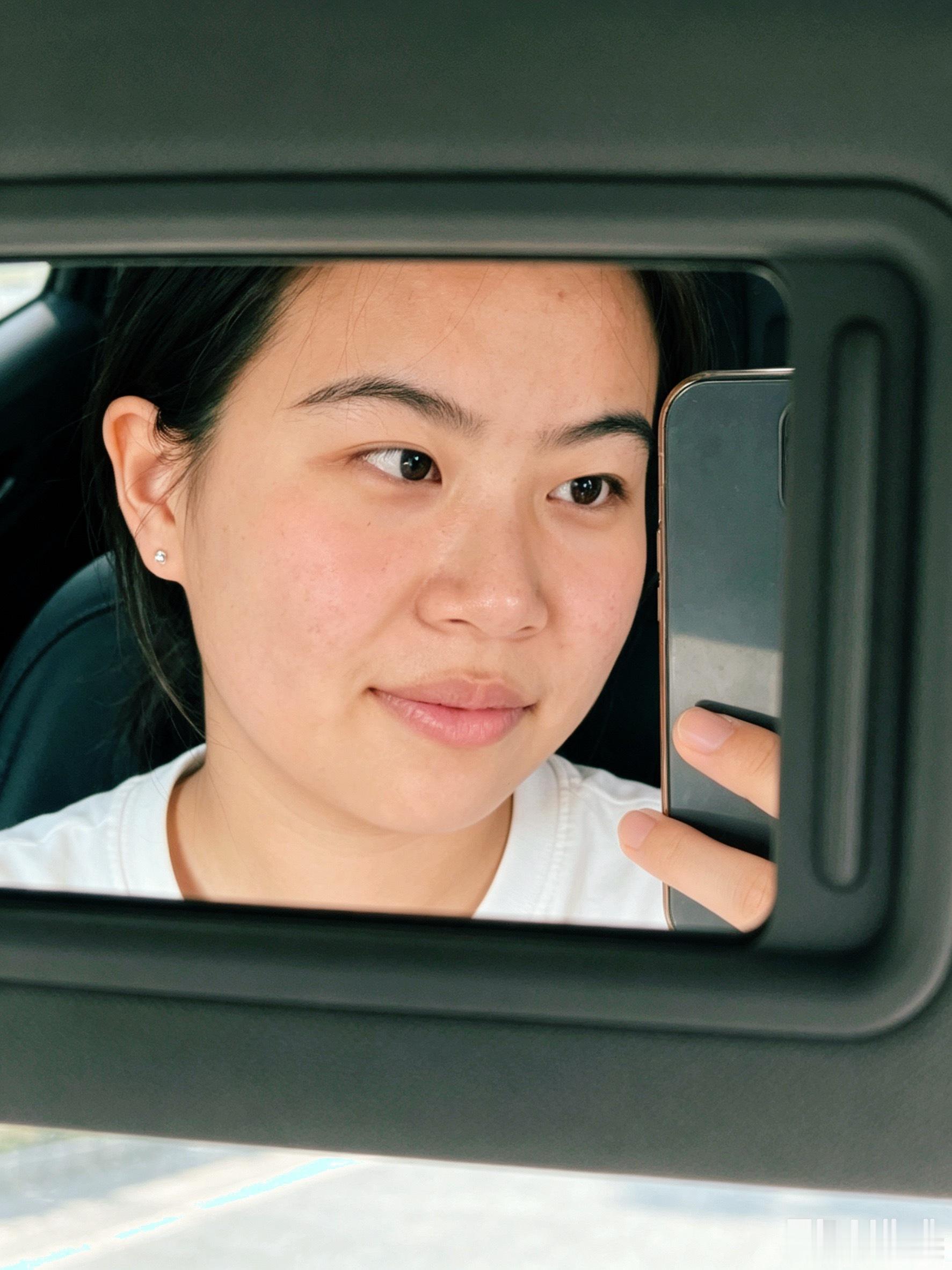 今日高考启幕，来年女儿登场，逐梦之路灯火长明。愿我的姑娘蓄力一整年，明年提笔从容
