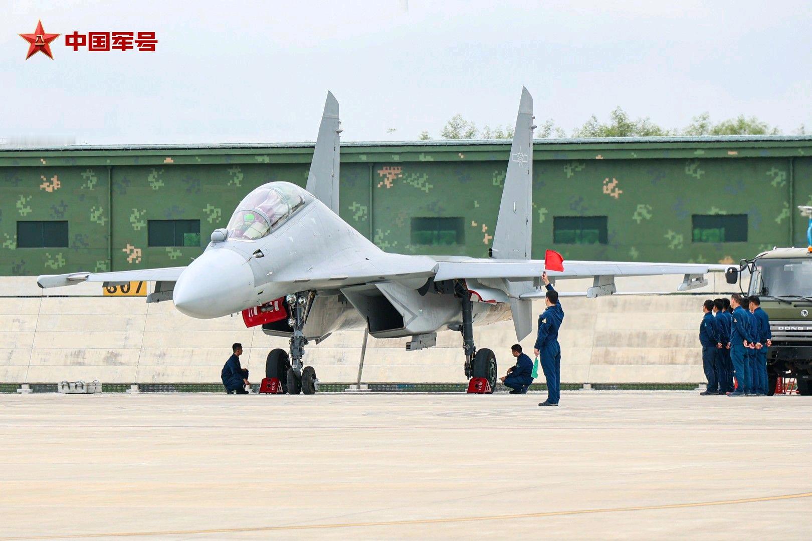东部空军异型机同场对抗某旅歼-16、某旅歼-10C烽火问鼎计划制胜空天 ​​​