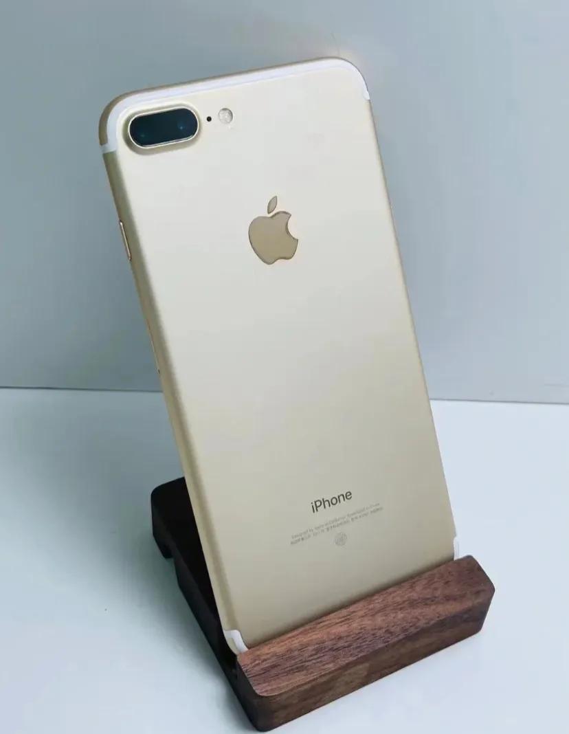 手机摄影回归单摄时代是必然的
未来手机行业是一定会再次回归到单摄时代的，因为多摄