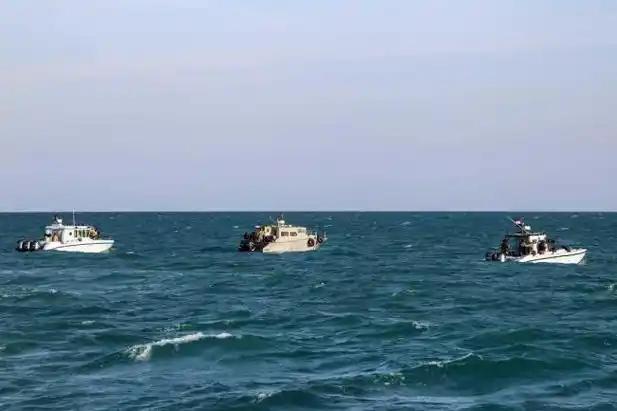 海湾局势突然间急转直下，原本已经签订好停火协议的美国和伊朗，因为海峡的管理问题又