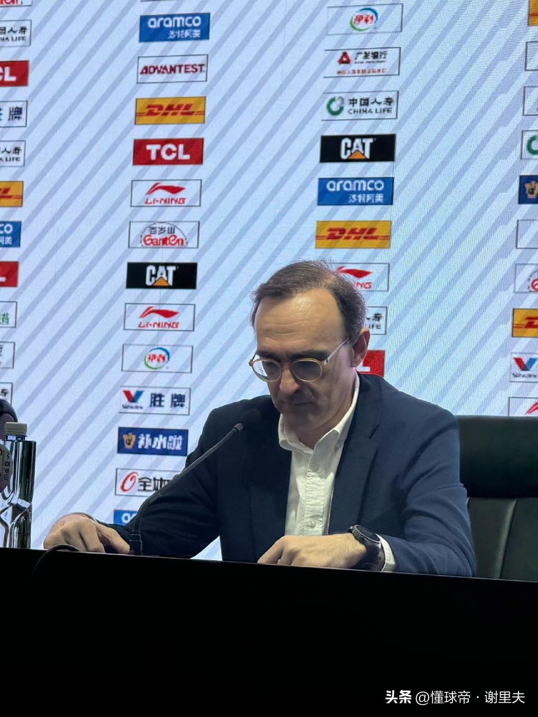 恕我直言！辽宁虽然输北京队10分，但依然有四强守门员水准，原因很简单，对手可是c