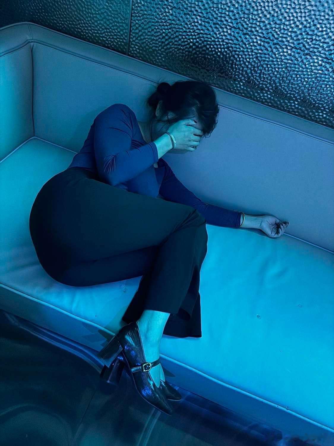 女生单独和你喝酒喝多了，你就不要过于担心了 ​​​