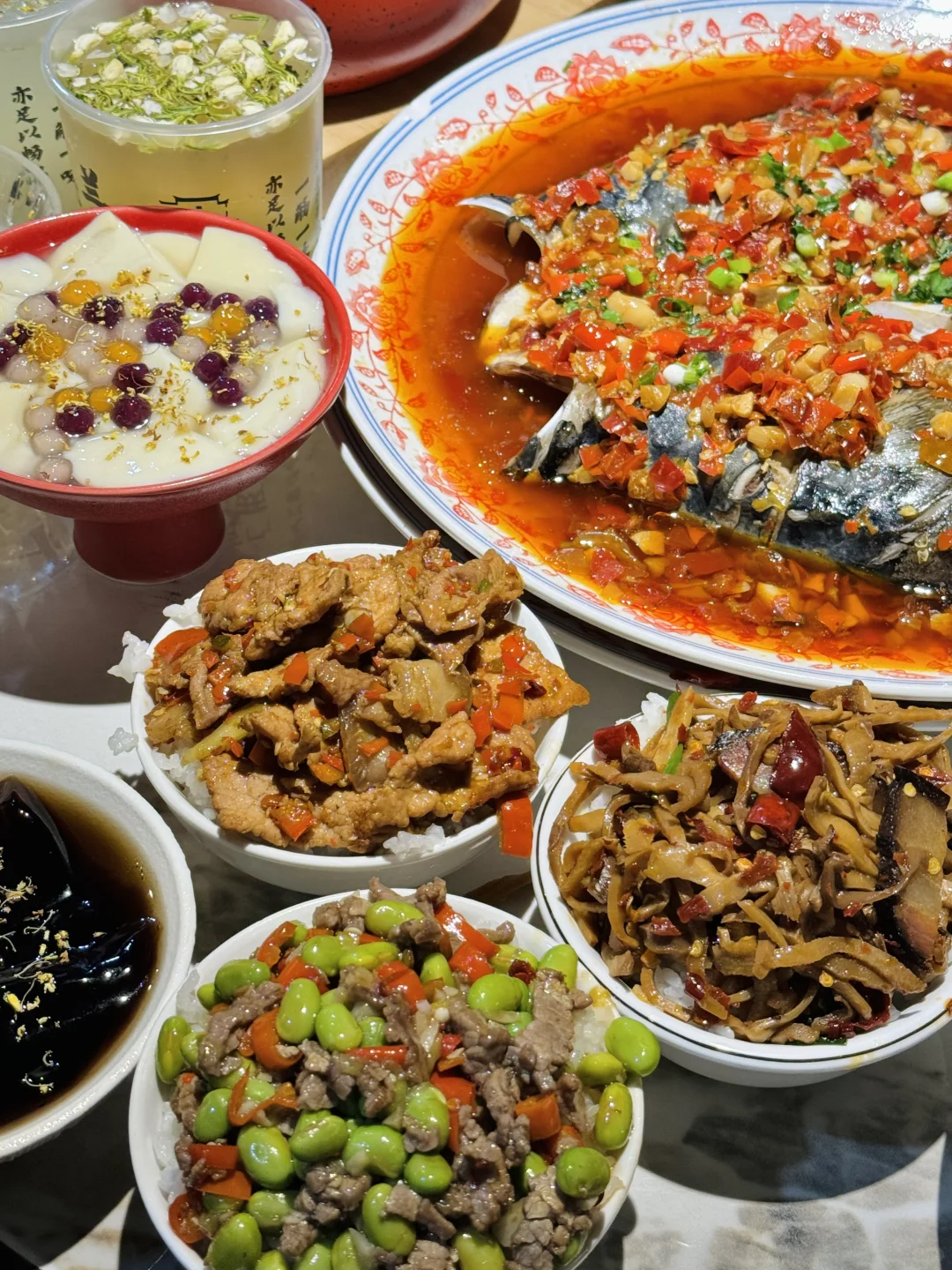 被天津新开的江西馆子给辣蒙圈了！！