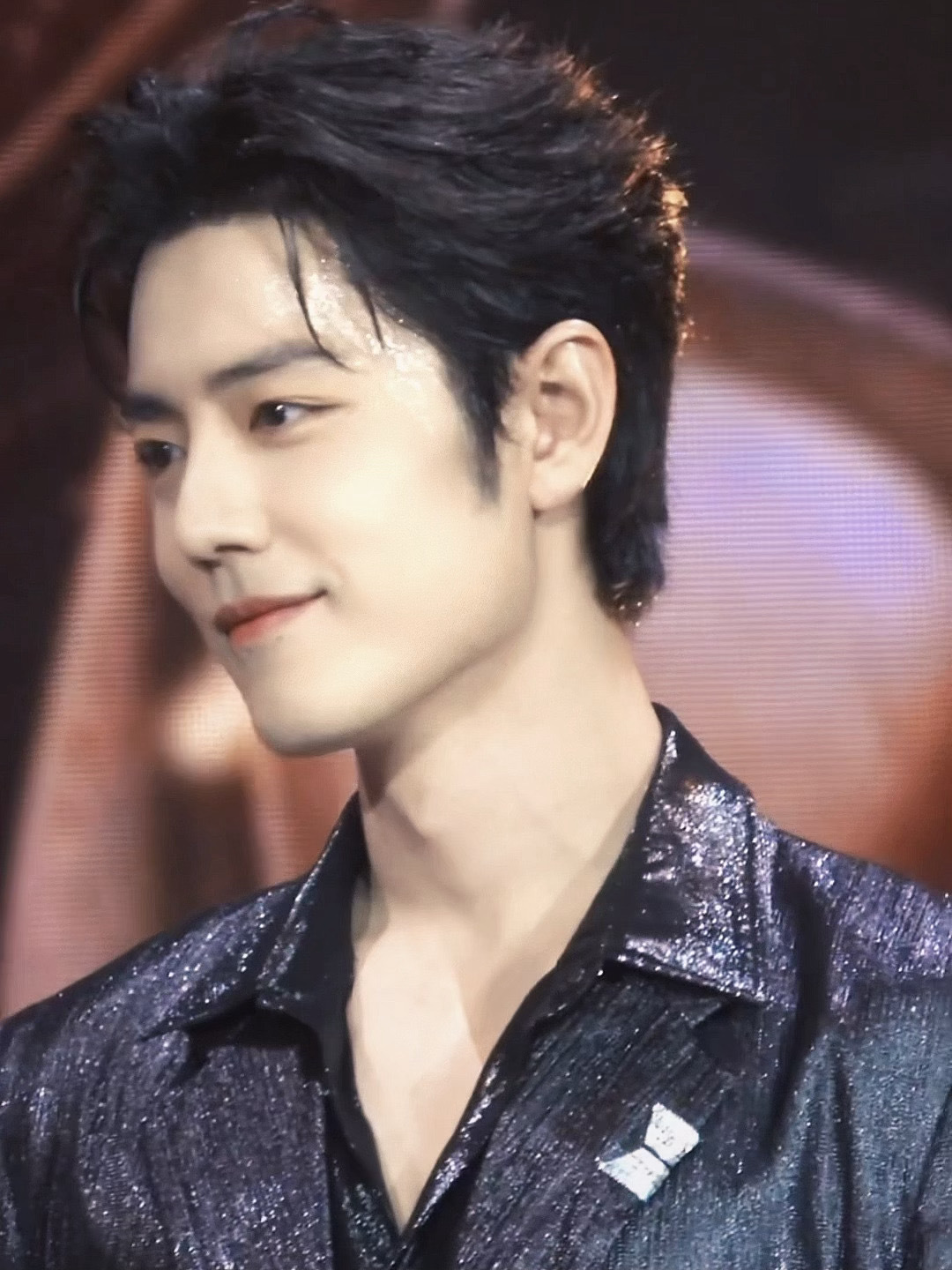 肖战肖战SMG视帝 战战啊努力终有一天会被看到的，祝贺你啊！未来我们越来越好！