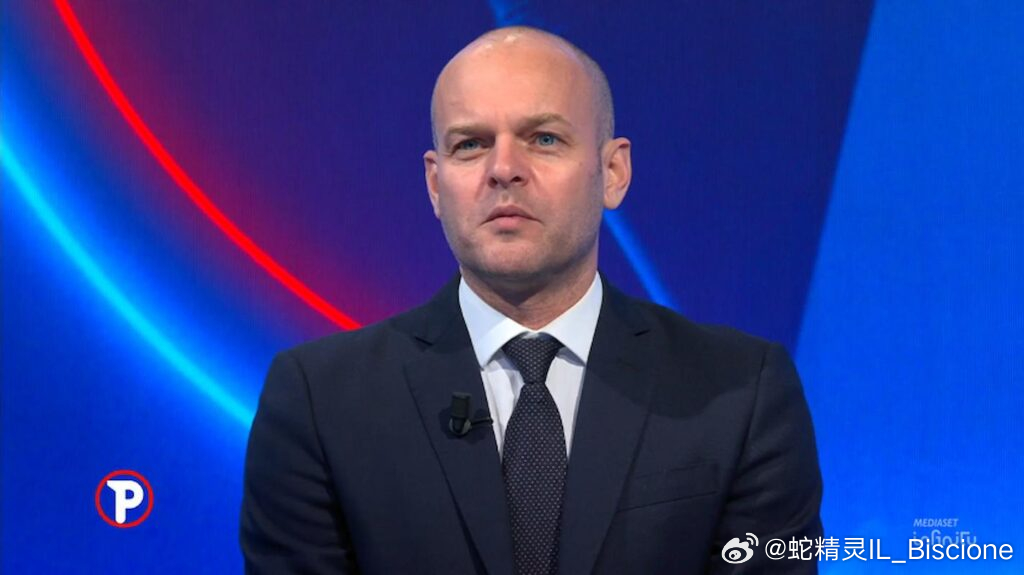 比亚辛：并不是说因为国际米兰丢了这么多球，就应该彻底改变战术，开始踢意式防守。这