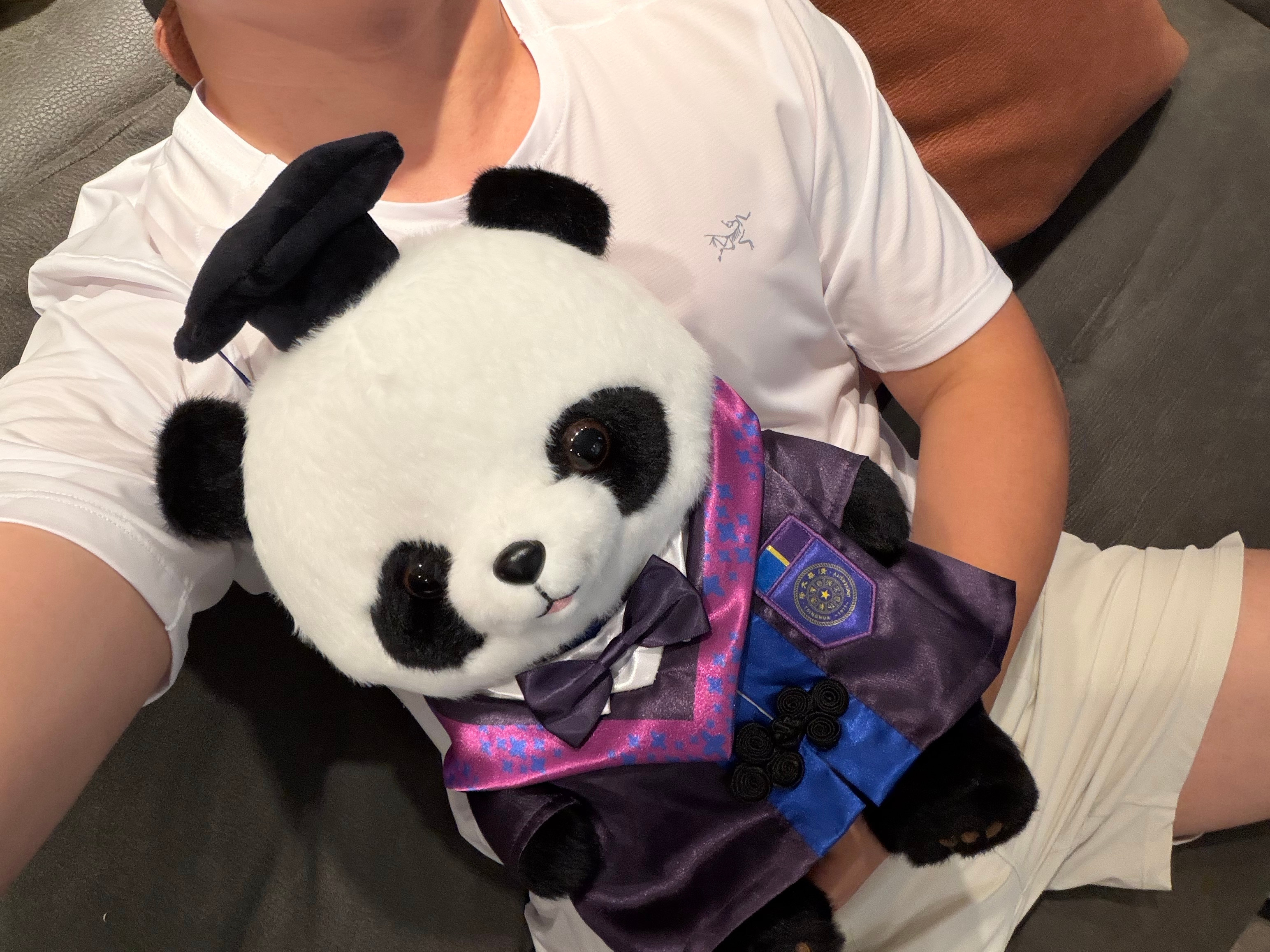 看看是谁收到了清华小熊猫哦，原来是我呀