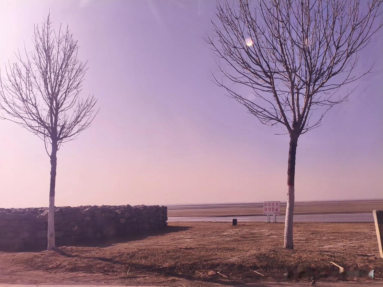 做什么事情都要用心。
不能做这件事的时候想着其他的事情。

吃饭就是吃饭，玩就是