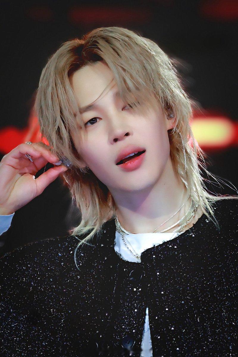 朴智旻 JIMIN 是 2026 年 X 平台上提及次数最多的第四位男歌手，提及
