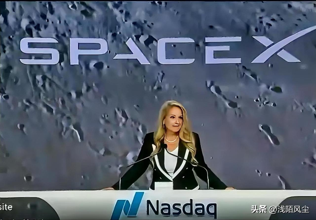 SpaceX总裁格温·肖特韦尔在SpaceX上市日演讲：一边敲钟一边发卫星，专治