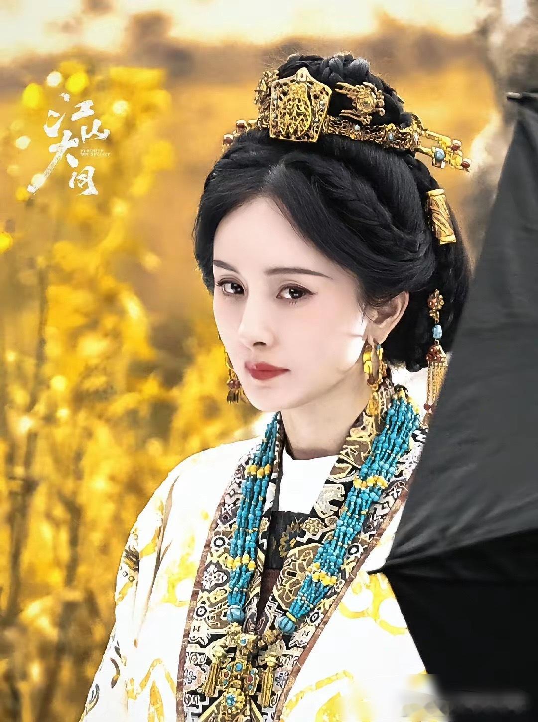 赵丽颖去照顾孩子了佟丽娅在各个景点跳舞只有杨幂是真的在拍戏上深耕都说杨幂演技需要