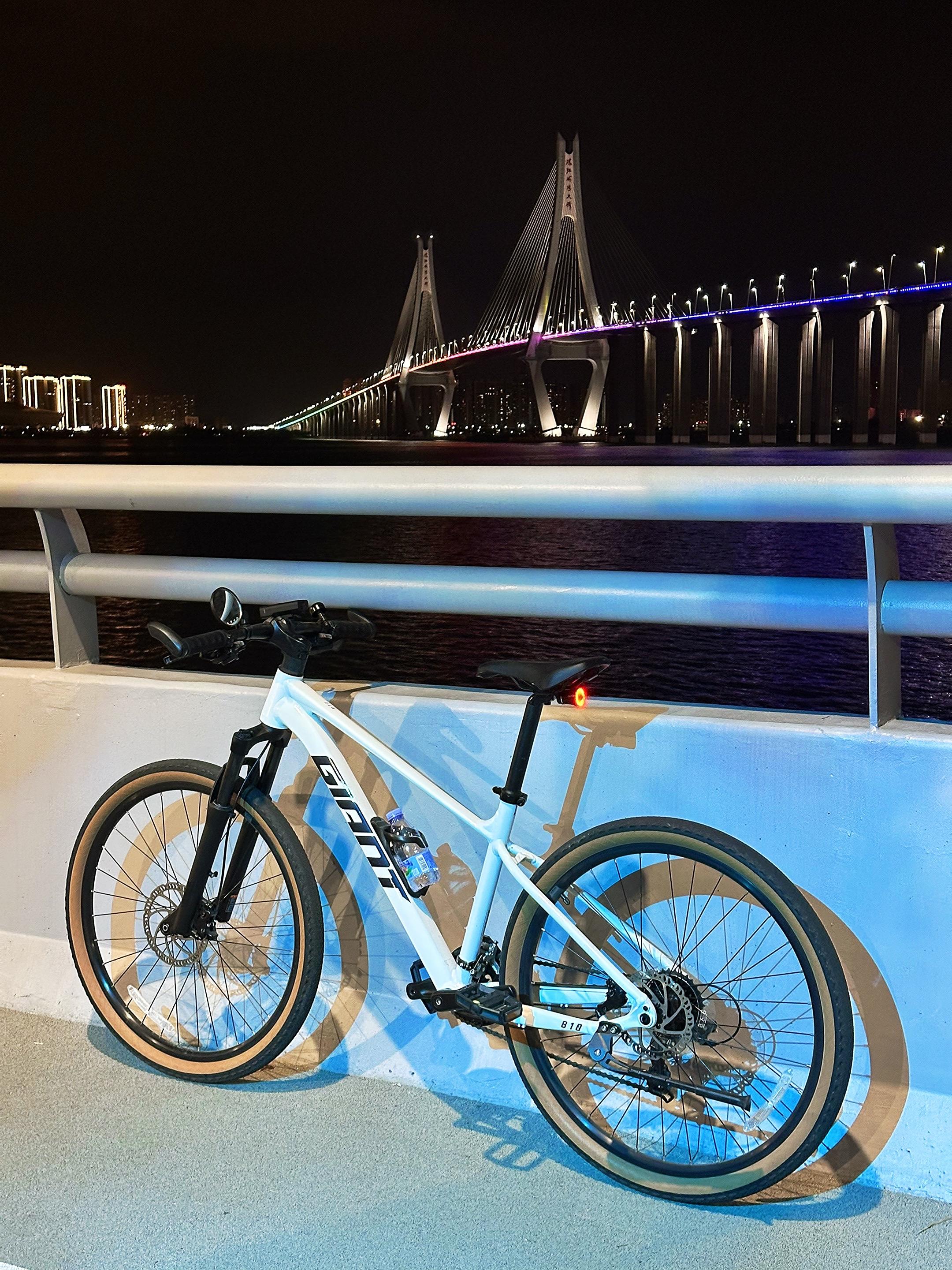 🚴🏻