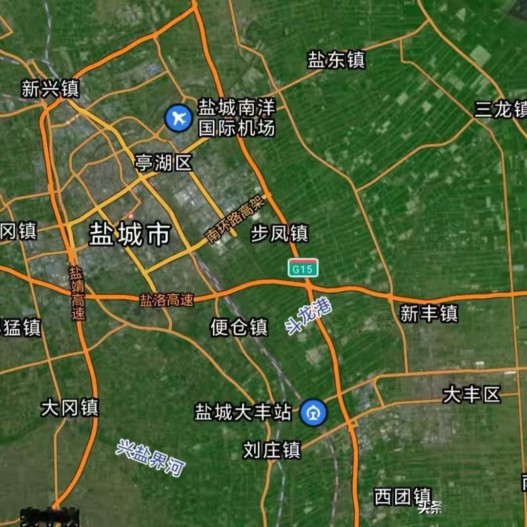 近20年盐城城建发展方向是以南为主，现在外围大框架已经到了G1516盐洛高速附近