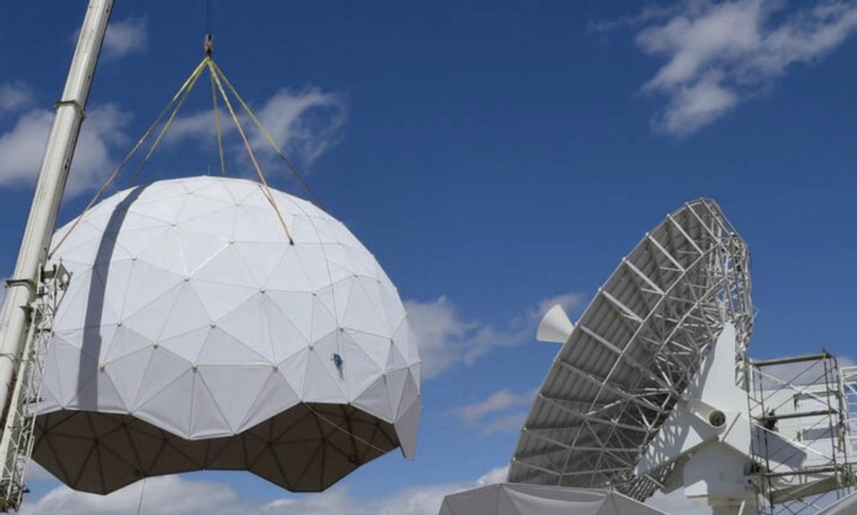 【美国太空军秘密大演习，模拟炸毁高空卫星】

特朗普第一任期内成立了太空军，然而