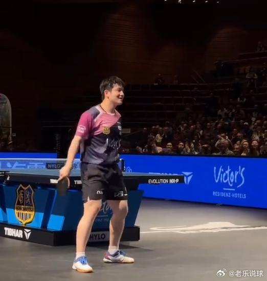 乒出精彩樊振东再模仿C罗庆祝动作 樊振东15分钟速胜 樊振东在模仿过姆巴佩的庆祝