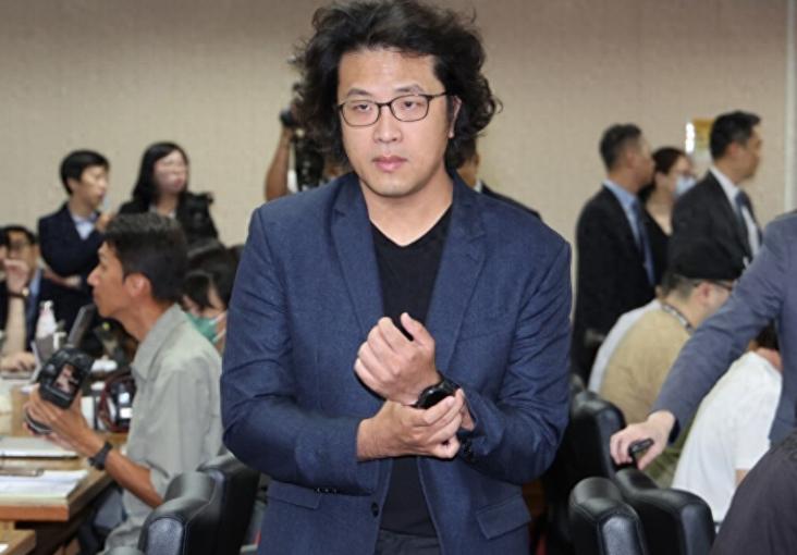 特朗普表态不希望“台独”后，顽固“台独”沈伯洋大言不惭的叫嚣：台湾现状就是主权独