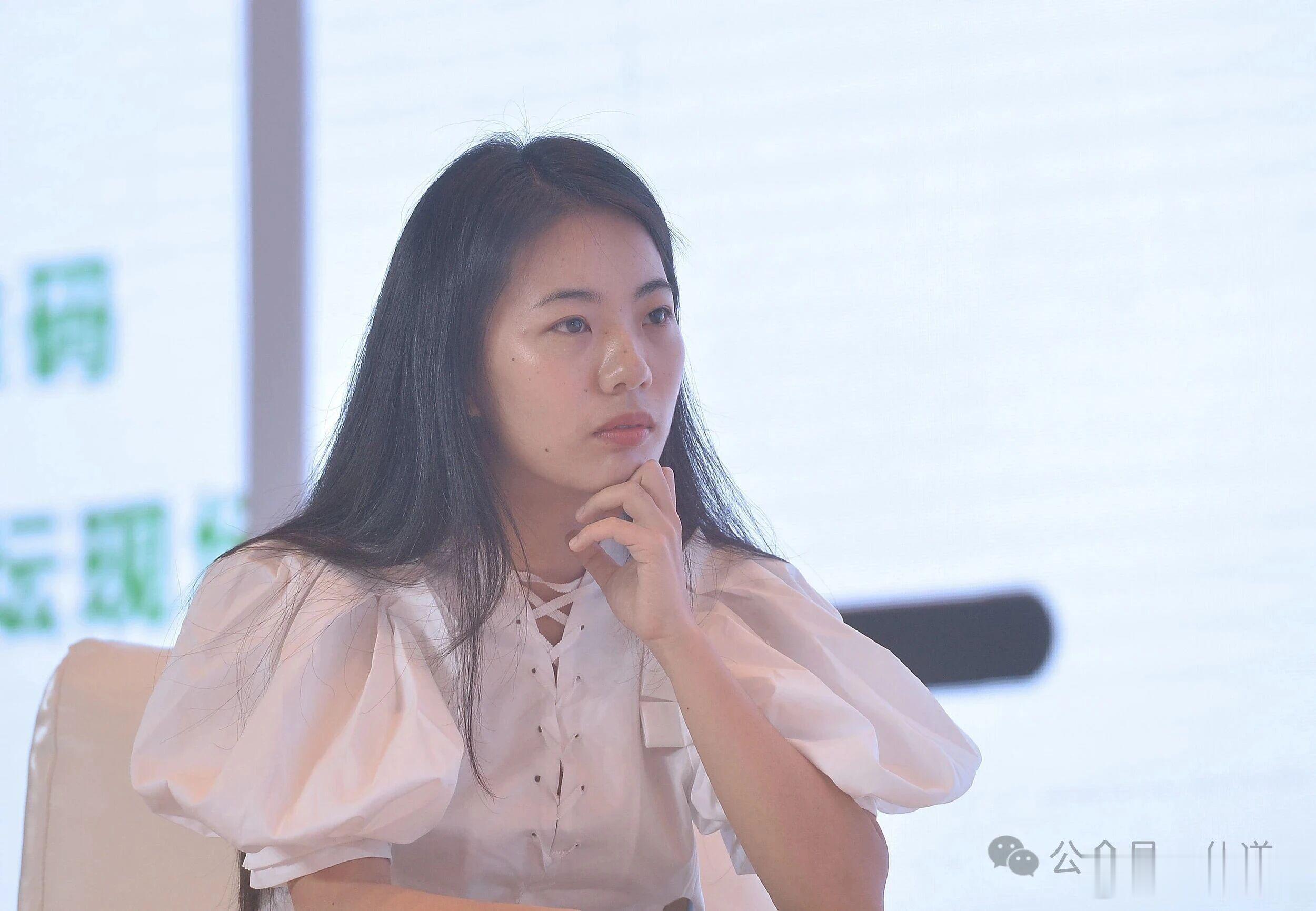 惊天反转：“天才少女”人设塌陷！真是惊天大反转！7月5号，就蒋方舟硕士论文被举报