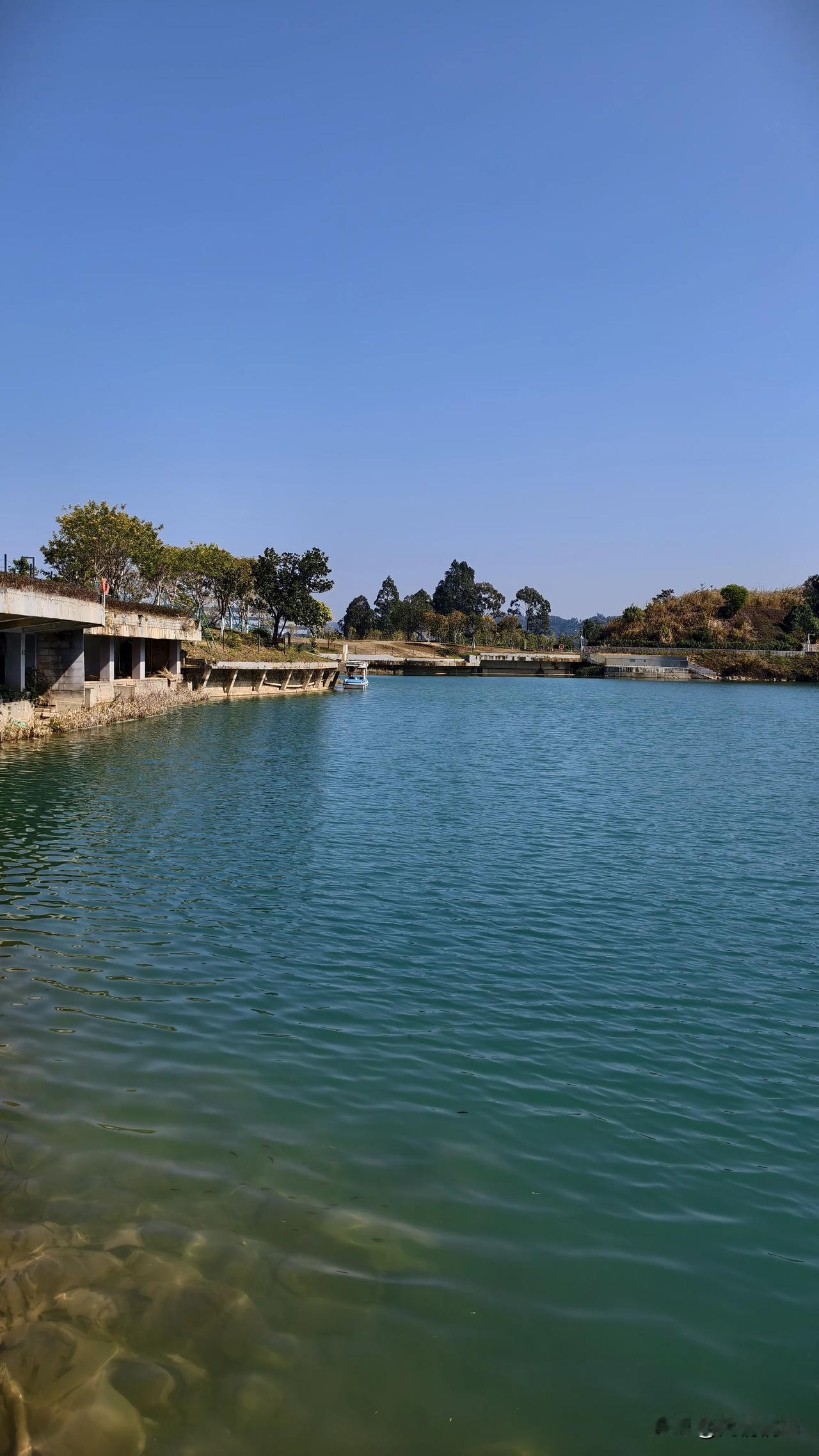 孙子兵法里的“隐忍”：不是怕，是心里有数

咱们一听到“孙子兵法”，总觉得那是打