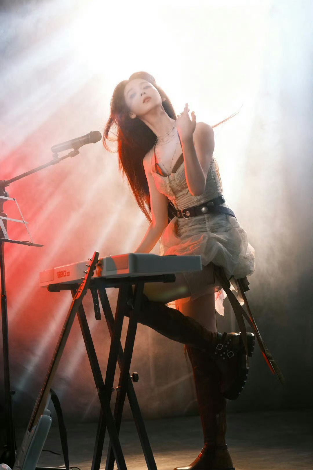 陈瑶工作室送孩子上学既视感陈瑶工作室送娃上学既视感🈶要被这个乖乖陈瑶萌晕了，这