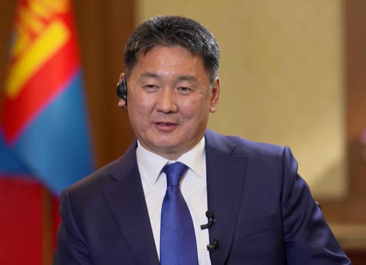 1100公里外传来喜讯，王毅笑得很开心，台当局彻底破防：太欺负人了！
 
在刚刚