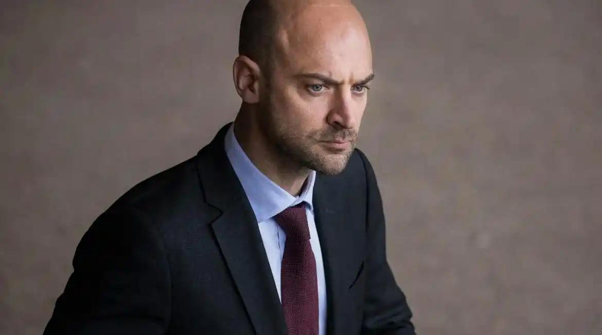 万万没想到，4月7日法国居然敢公开“叫板”美国，外长巴罗直接亮明立场，当着全世界