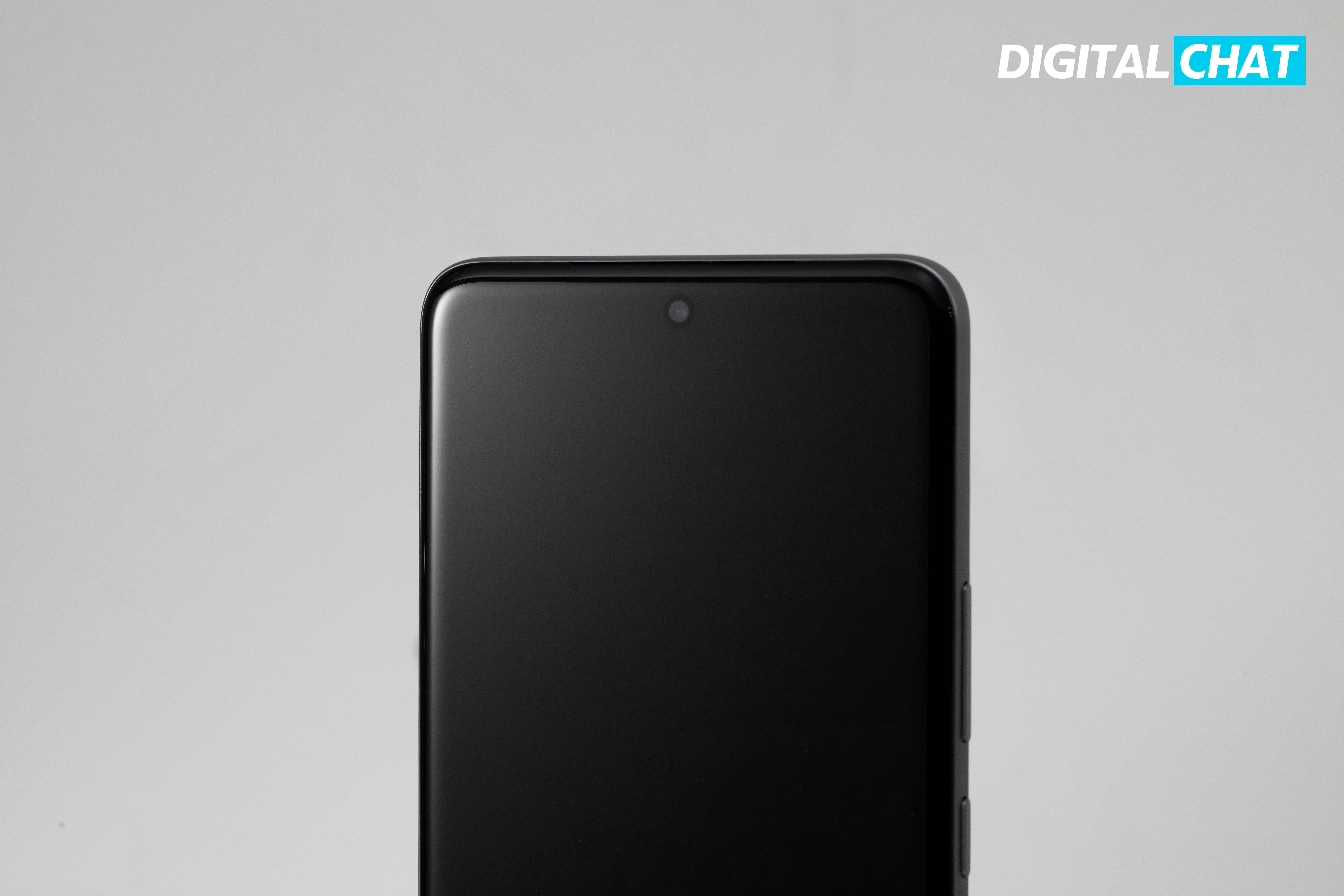 苹果四曲屏 国产厂商这边刚放弃了四曲屏方案，没想到苹果这边也开始搞起来了，时尚真