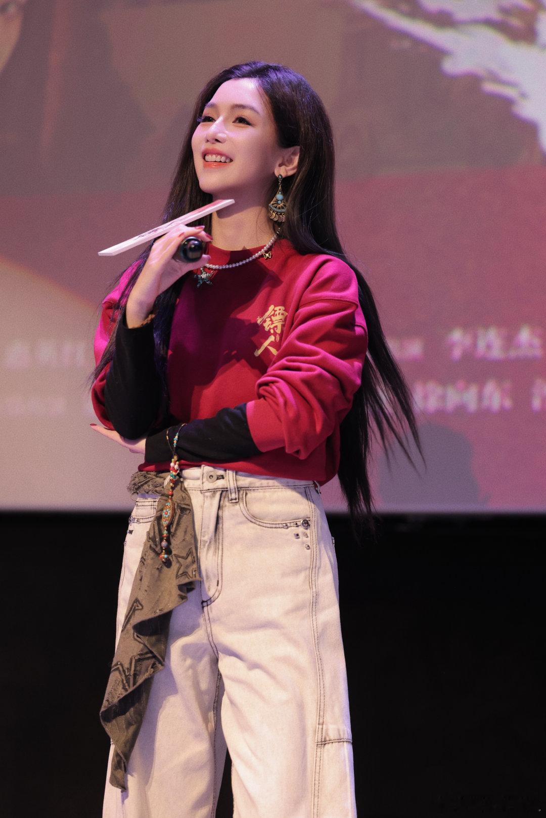 镖人美人，看镖人的时候忽然发现美人好多，get到了景瓷的美～ 