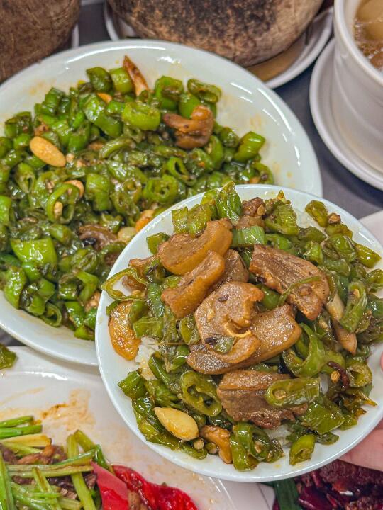 满脑子都是他家土鸡