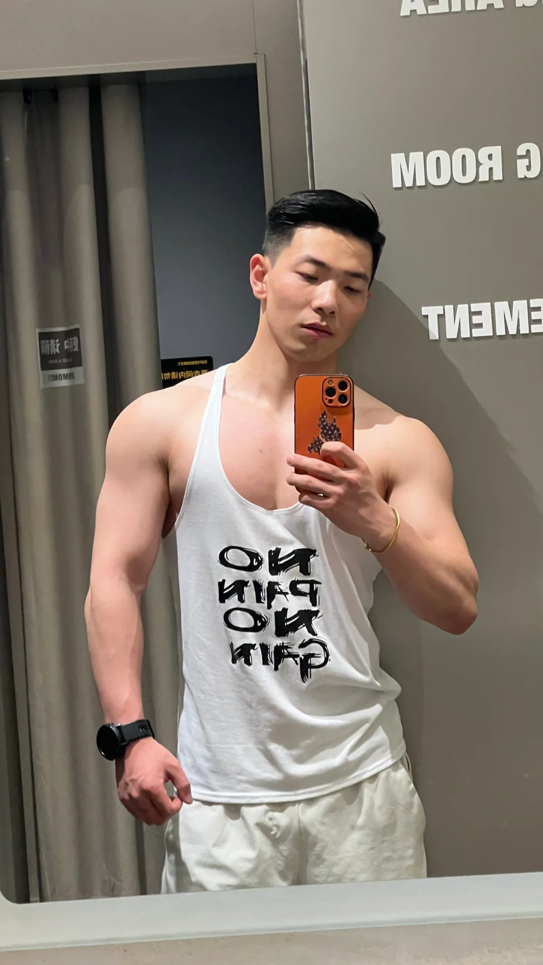 实况和人像纠结了好久 最后选择…