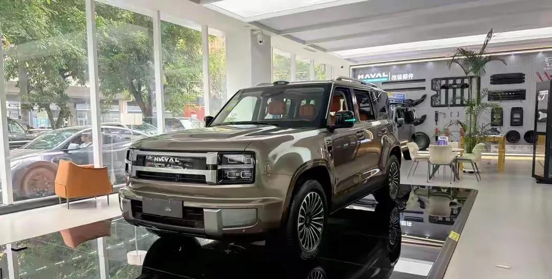 一台方盒子越野 SUV 跑进5秒，你受得了吗？长城H10一次给到位了，真的是太宠