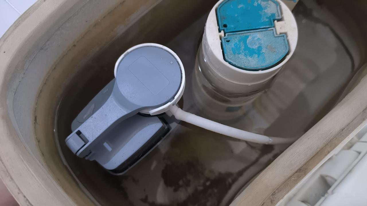 你问我答马桶漏水，换了进水阀还是听到次次的声音。怎么解决？