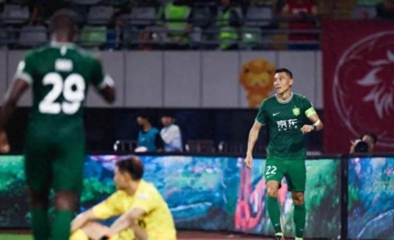 北京这场胜利真的值得说道说道，5个月来的首个客场胜！对于豪门俱乐部，这种表现是否