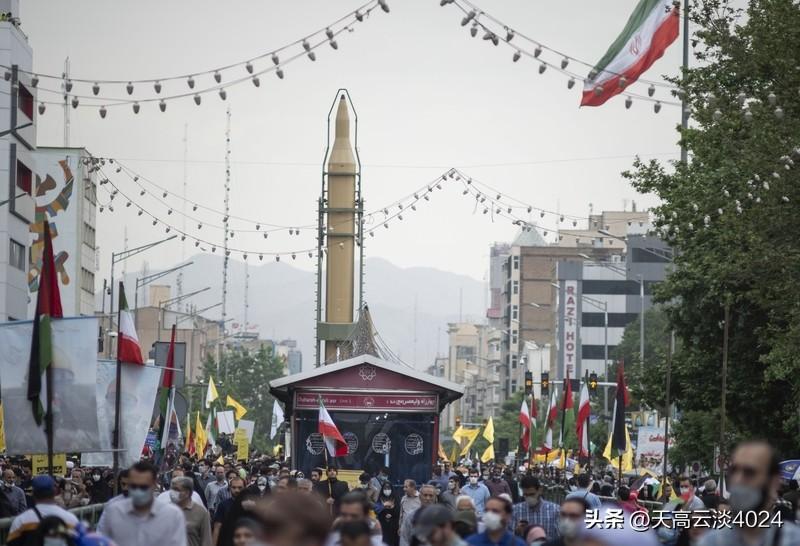 美伊冲突为什么是以色列打响第一枪 2026年2月28日，德黑兰的爆炸声打破中东“