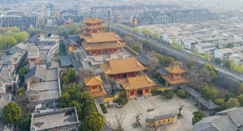 曲阜师范大学全攻略：别笑话人家“考研工厂”，这些专业毕业后香得很！
今天跟大家聊