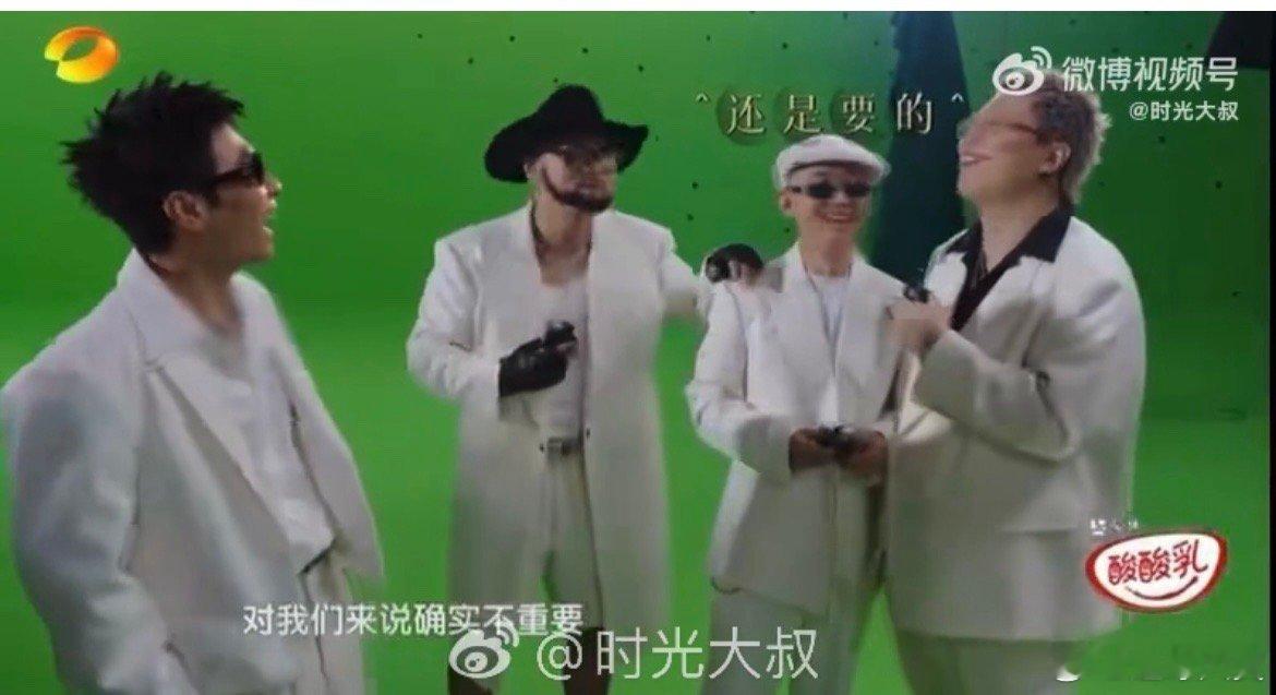 GAI在歌手谈到CBLOCK哭了 破大防！GAI在《歌手》聊CBLOCK泪洒现场