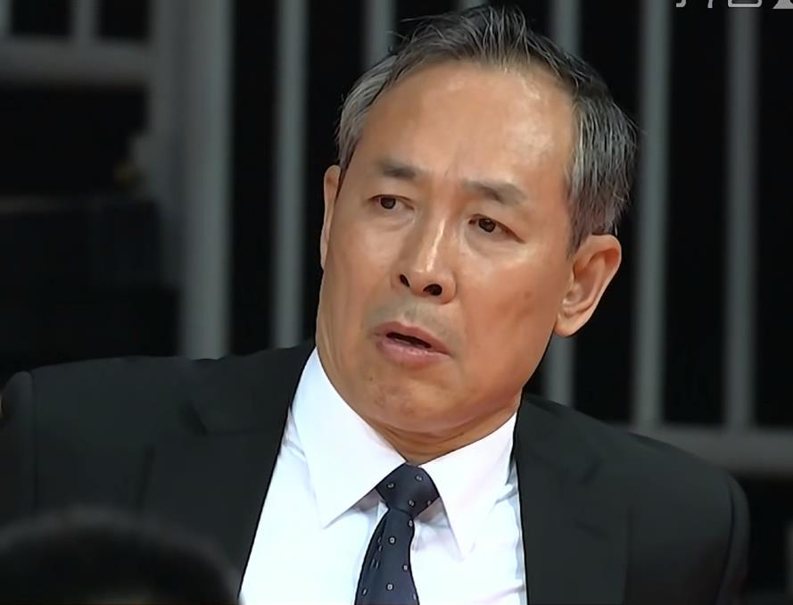 没有杰曼北京队赢了辽宁队，杰曼回来了，北京队输给了吉林队，这北京队的症结不就找到