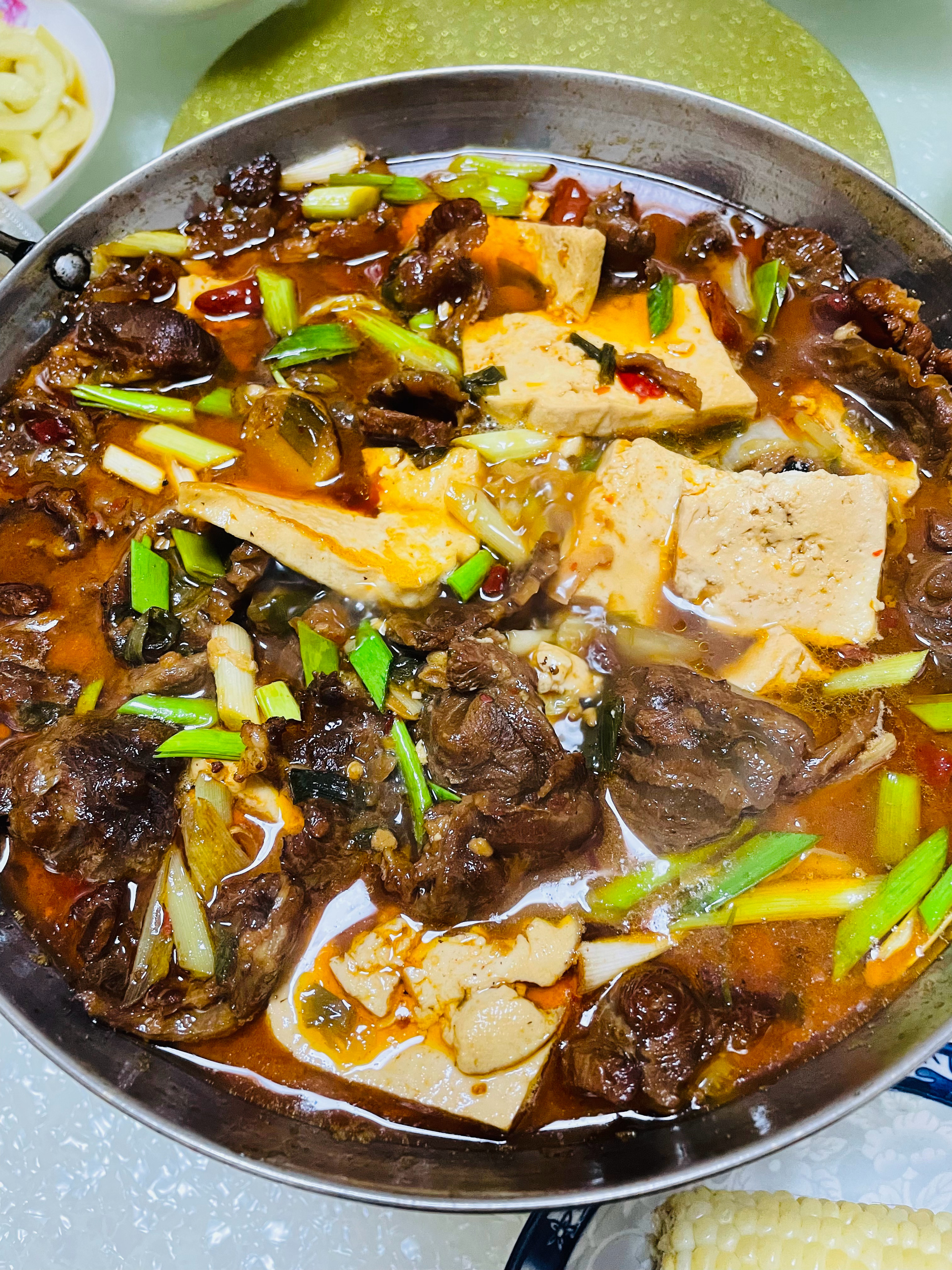 不是我夸 我婆婆弄的这个牛肉锅子真的好吃 