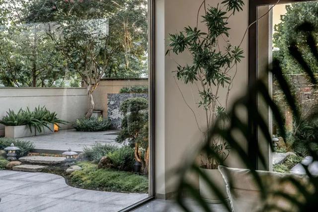 600㎡现代禅意，花园露台引入室内，天人合一的设计，好惬意