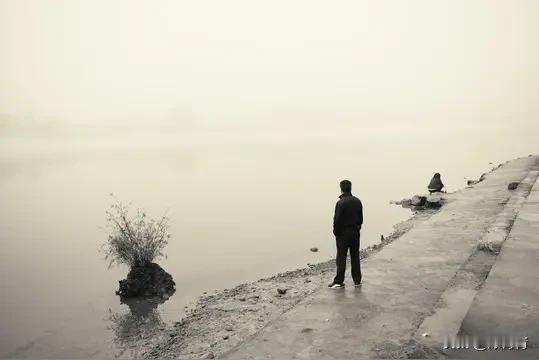 他被美女主播害苦了！男子沉迷多个美女主播，一年不到时间向女主播打赏公款116万，