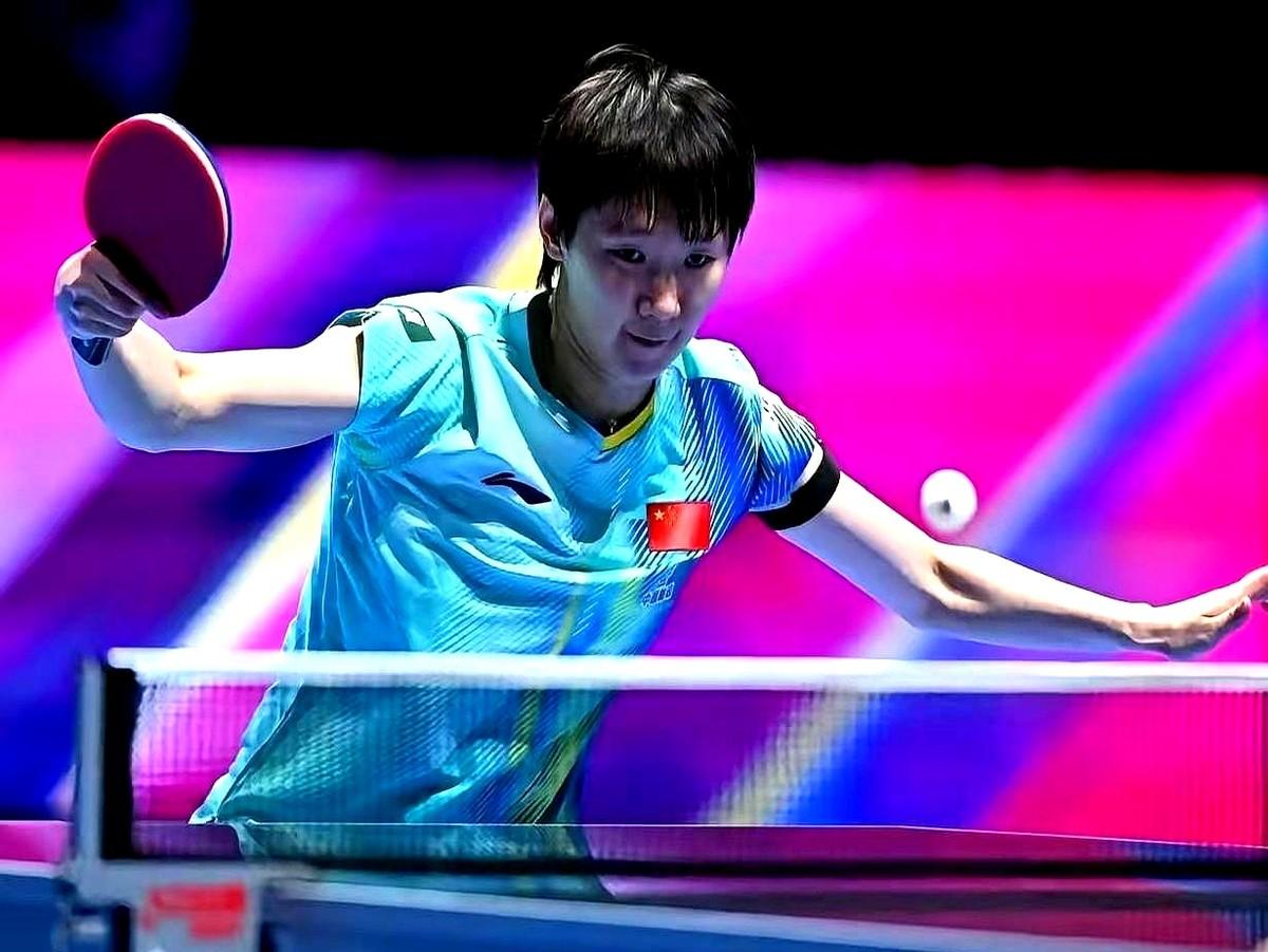 王曼昱又在决赛里输给孙颖莎了，这次澳门世界杯，她离冠军只差一点。

四分之一决赛