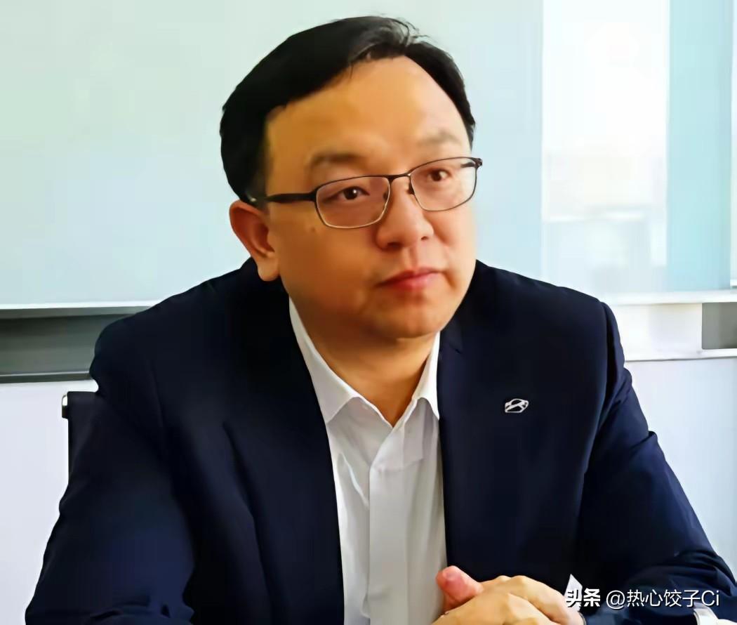 王传福在一档节目中说，我每天早上起来还是精神抖擞，因为你对钱已经无所谓了。这话一