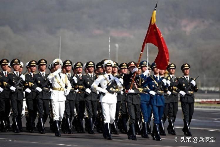 未来10年，中国可能发生的四场战争。再过数年，中国的人口红利消失殆尽时，周边的大