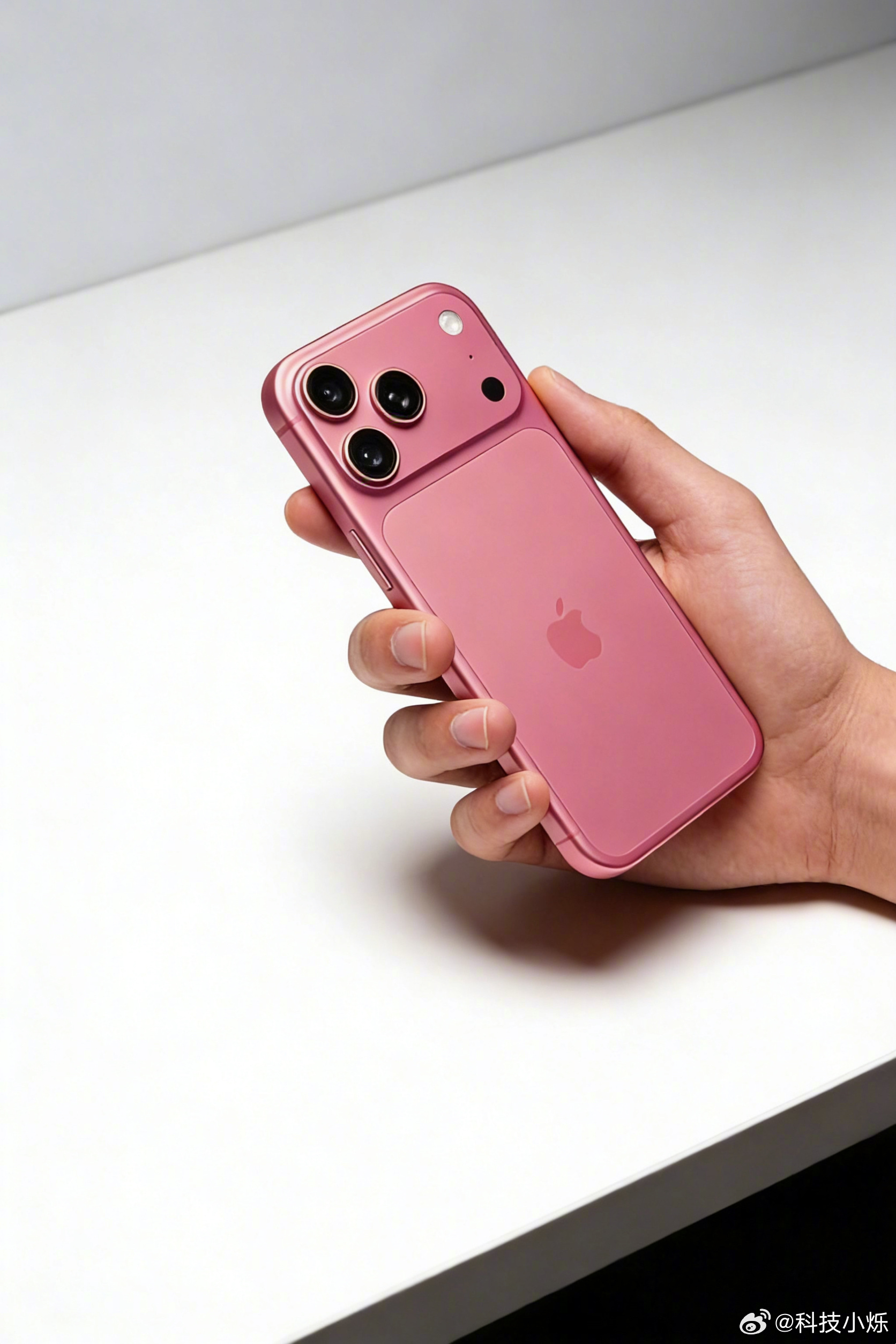 iPhone18 Pro要是有这样一款粉色，你们觉得会不会卖爆？ 