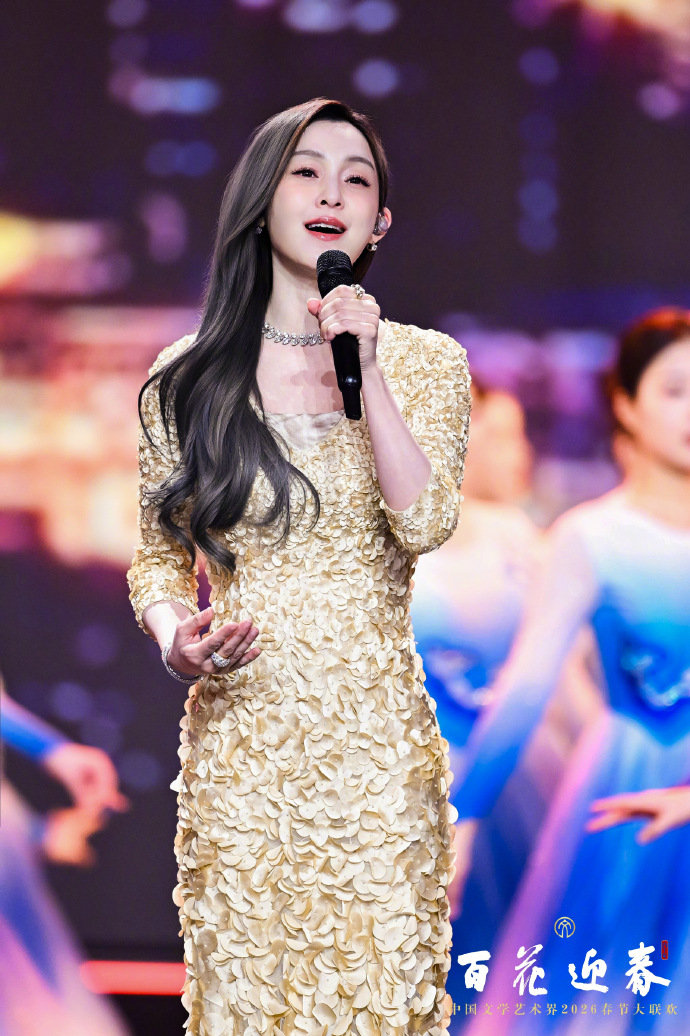 上浪姐是范玮琪送给自己的50岁生日礼物用乘风舞台给自己庆生，这份礼物比什么都珍贵