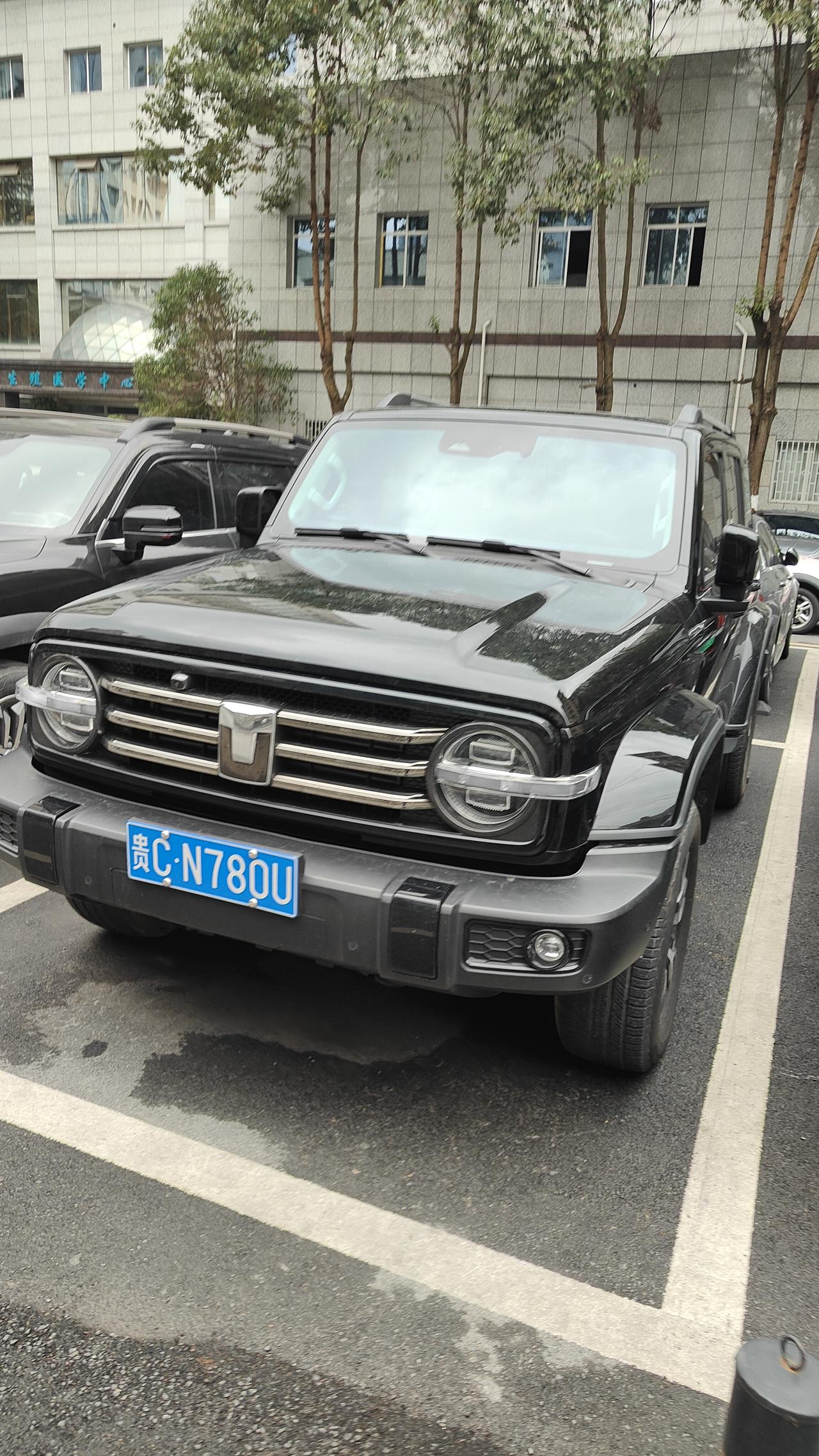 坦克是国产越野车的巅峰之作